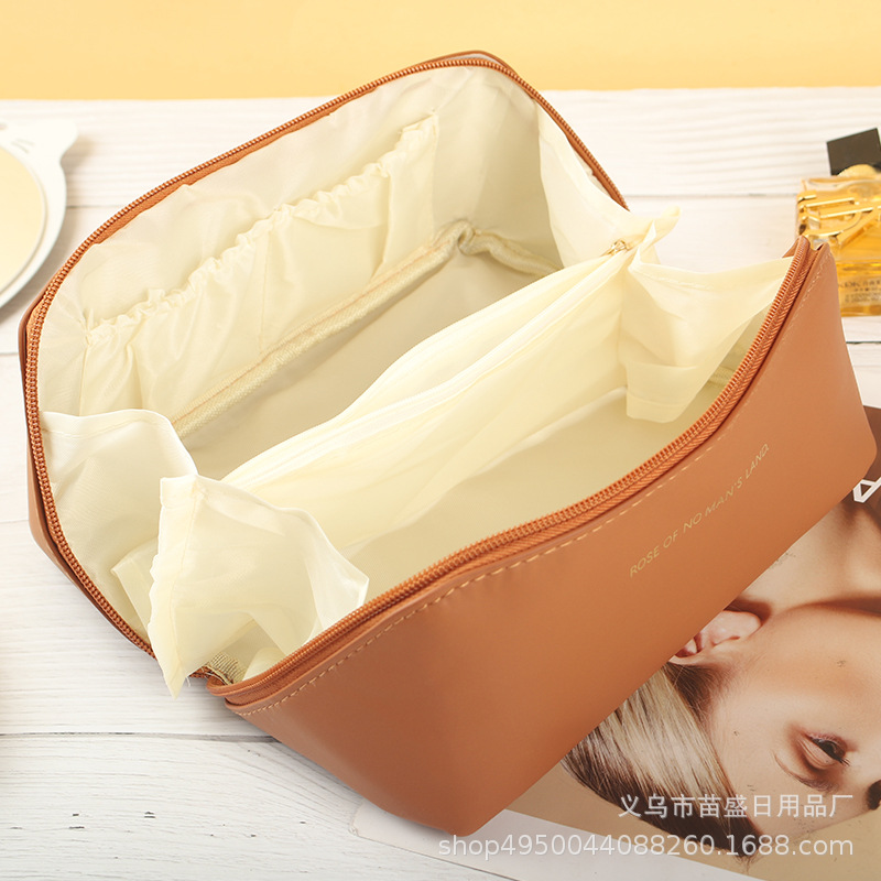 Bolsa de cosméticos TikTok INS de alta calidad portátil de gran capacidad bolsa de viaje bolsa de almacenamiento de cosméticos de celebridades en línea populares