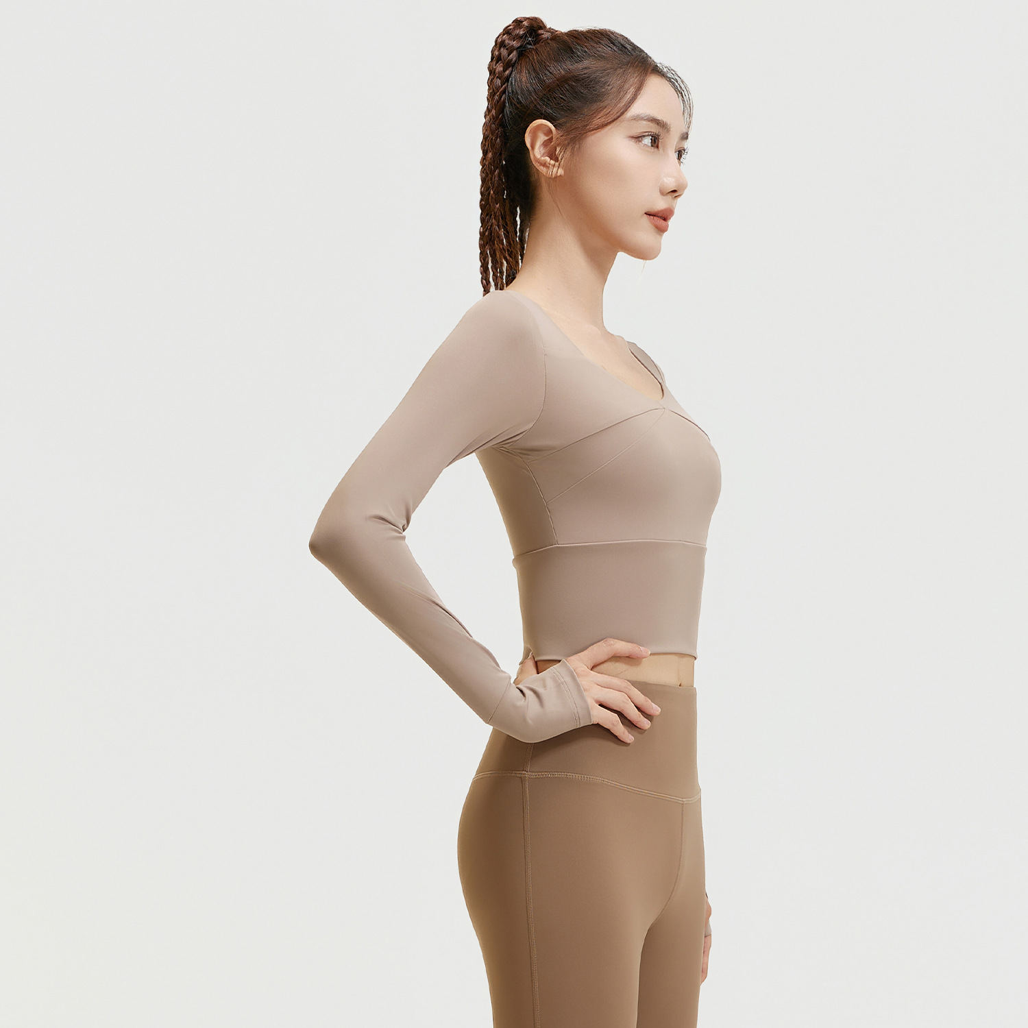 Juyi Tang ropa de yoga de mujer camisa deportiva desnuda ropa de fitness ajustada corta umbilical correr ropa de fitness