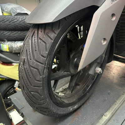 Michelin CITY2/GRIP SAVER semi-hot Electric tricycle tires