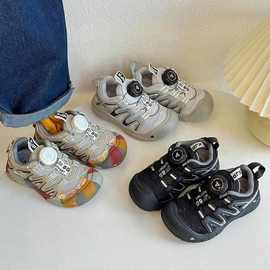 2024秋季新款韩版儿童运动鞋男童户外登山鞋旋转扣女童透气跑步鞋