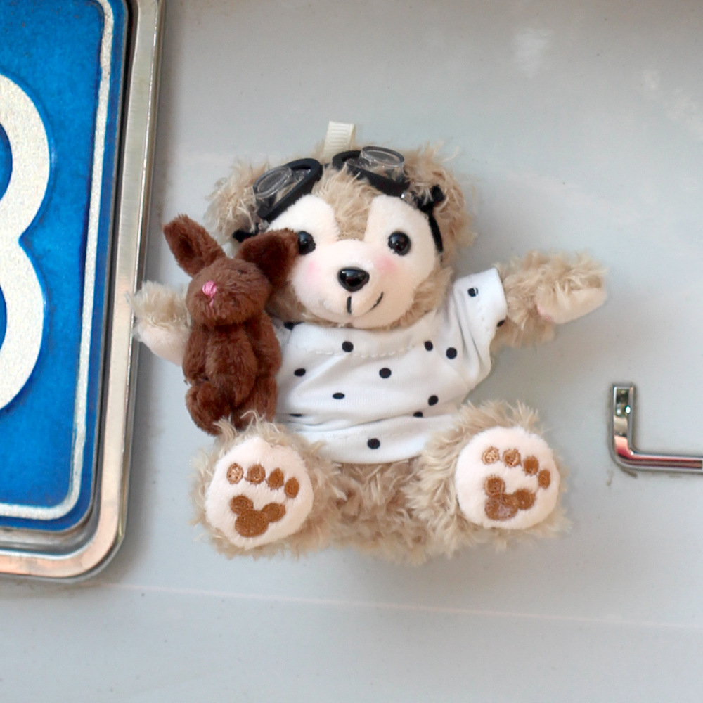Cute Bear Car Colgante trasero Decoración trasera maletero Muñeco Decoración exterior del coche Decoración del coche Mujer