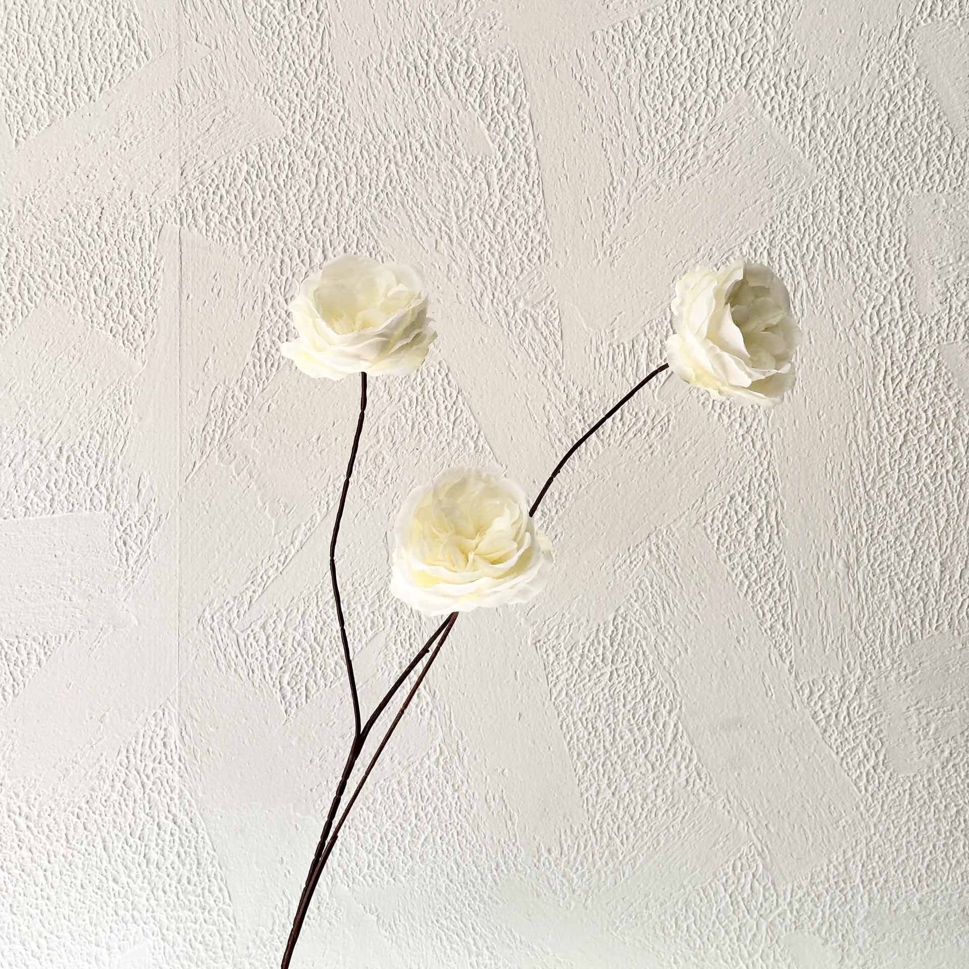 Flores falsas blancas Flores artificiales Flores para bodas Auditorio de bodas Decoración del hotel Techo artificial Flores artificiales Flores falsas