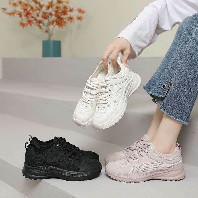 Super Soft Breathable Soft Bottom sneaker Women's 2025 New Thick Bottom Mesh All-Match Lightweight Casual Shoes Women's Shoes for Running