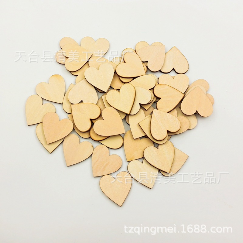 10-150mm material de madera de tilo madera sin agujeros de amor astilla de madera decoración de madera de madera de tilo corazón de melocotón