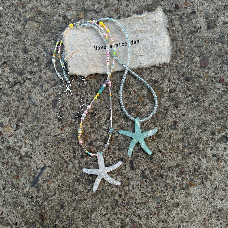 Dancing Starfish Summer Beach Fresh Dopamine Colorful Y2K Stars Beaded Clavicle Chain Sweet Cool Stacked Necklace Dancing Starfish Summer Beach Fresh Dopamine Colorful Y2K Stars Beaded Clavicle Chain Sweet Cool Stacked Necklace