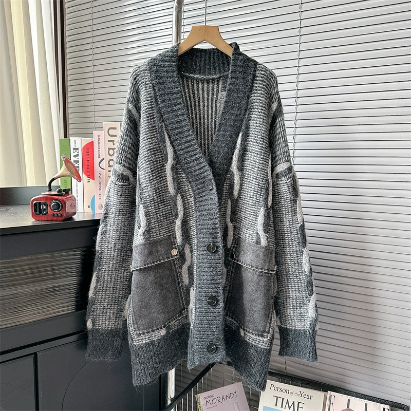 Новый джинсовый кардиган с лоскутными карманами для женщин, осень-зима 2024, свободный повседневный универсальный свитер-жакет в корейском стиле