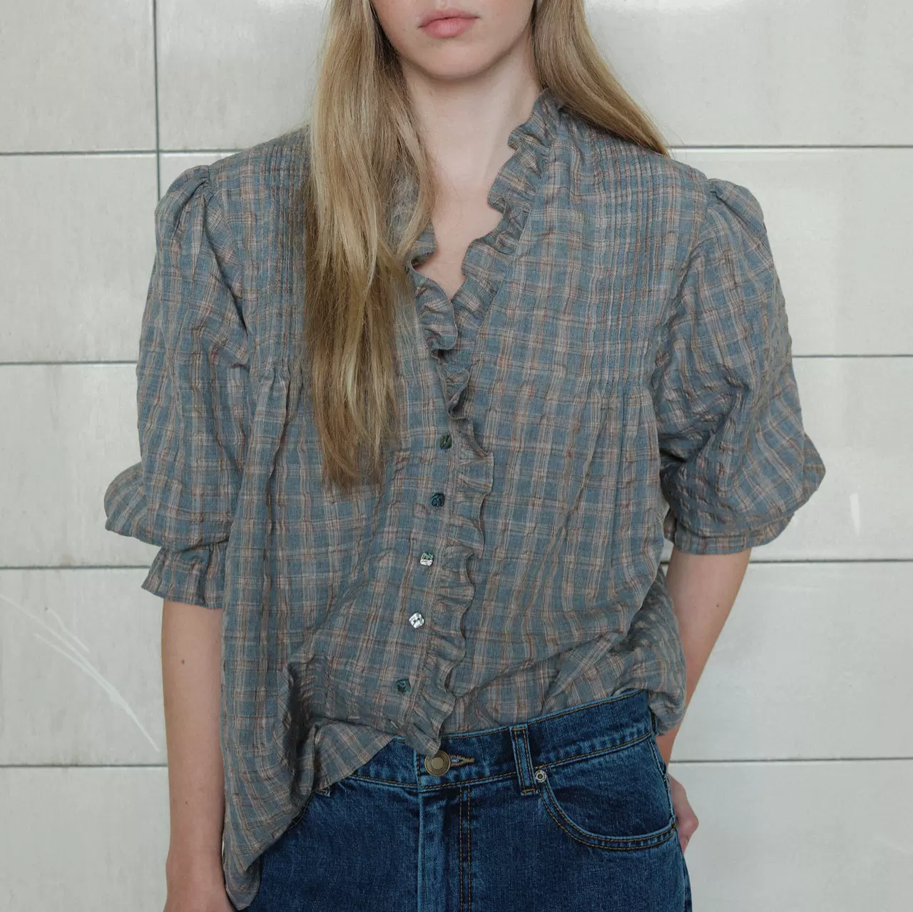 【现货】气质简约荷叶边格子衬衫小众设计感内搭显瘦好看百搭上衣