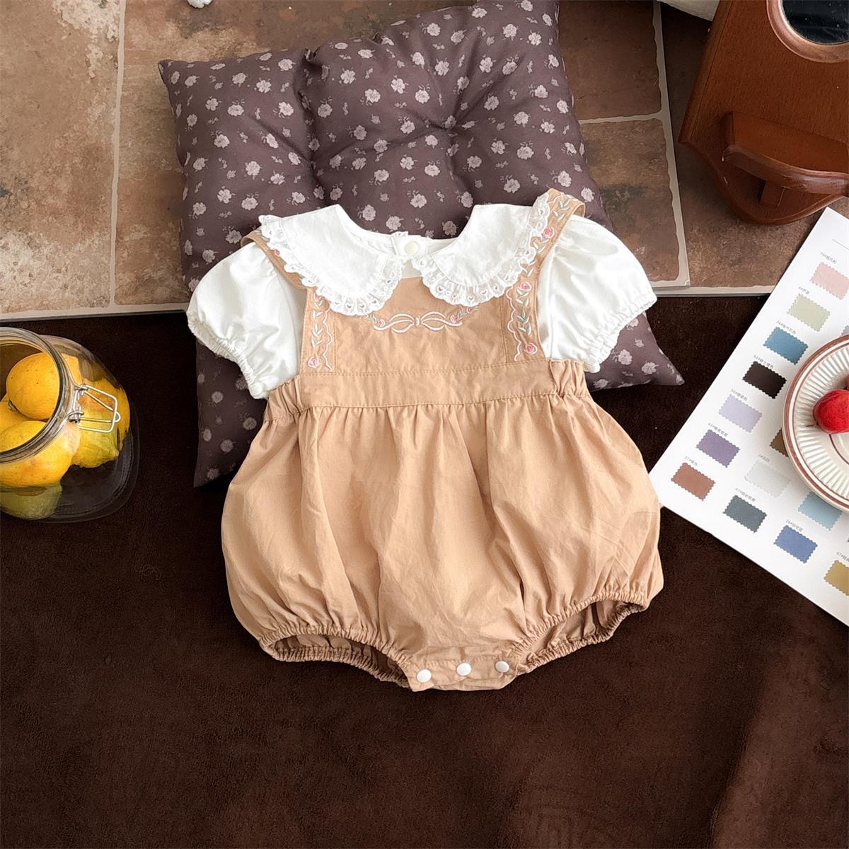 Ropa de verano para niños, estilo occidental, traje pastoral para niñas, verano, nuevo traje de bordado con cuello de muñeca, traje de dos piezas para bebés