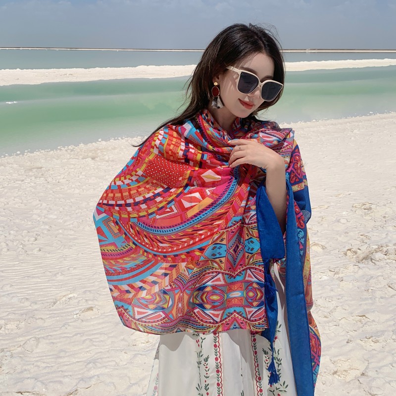 Primavera y otoño Delgado retro estilo étnico rojo geométrico impresión viajes protección solar exterior chal de algodón y lino sensación bufanda para las mujeres
