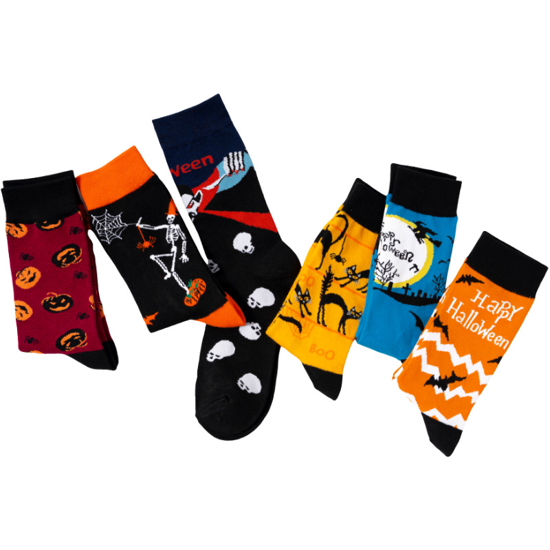 Halloween Crew Socks For Men With Spooky Pumpkin Bat Skull Design_voghion.com