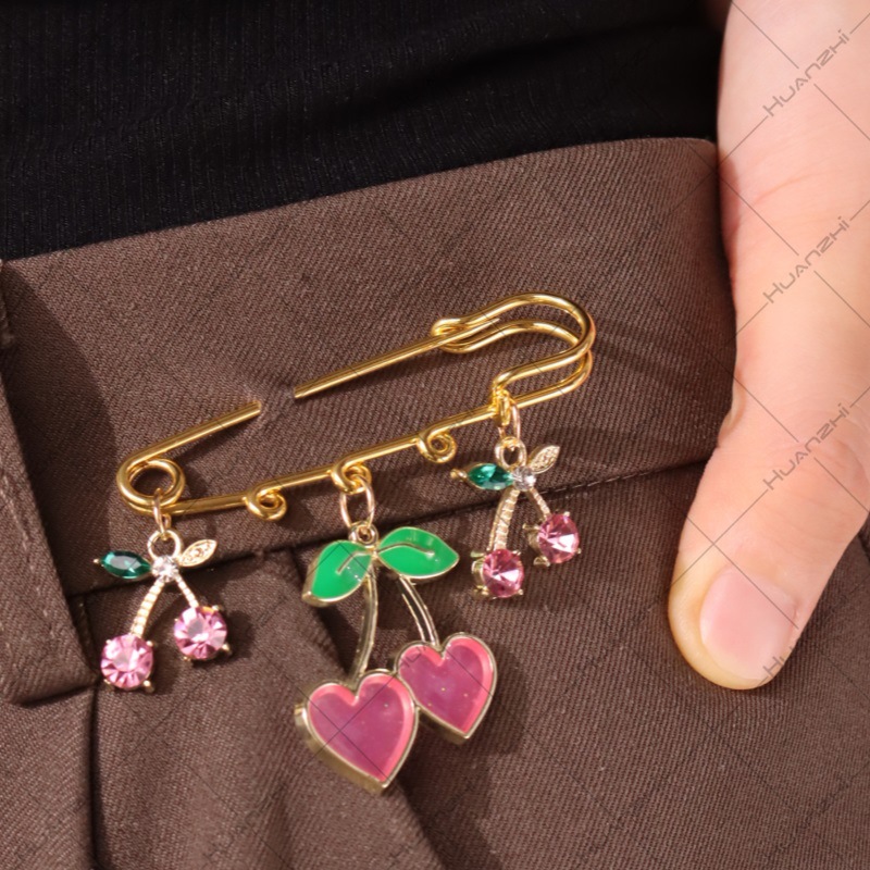 14g Weight Brooches Classification Casual, Daily Occasion Cute Pin Cherry Alloy Enamel Women's Brooches