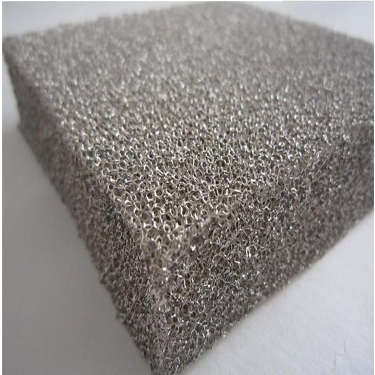 太阳能源泡沫镍 优质连续化带状泡沫镍网 泡沫铁镍网孔滤网