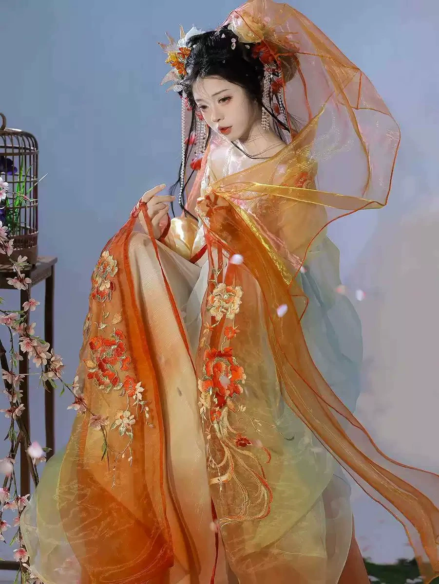 Оригинальный женский весенний костюм династии Хань [Heqing Haiyan] Рубашка династии Тан с тяжелой вышивкой и большими рукавами, улучшенная юбка Хэши с принтом