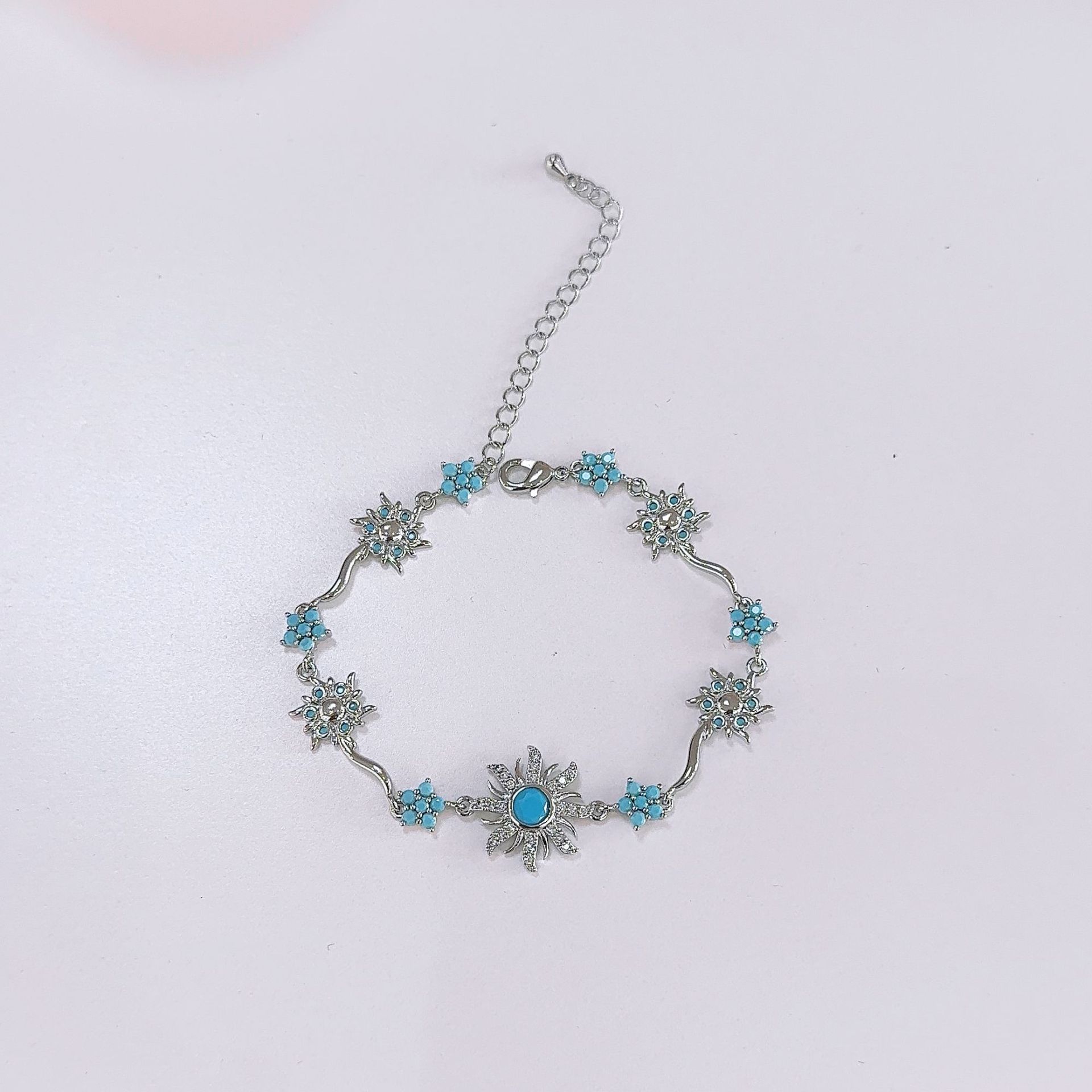 Nueva pulsera de sol de bronce, flores de color, zircon, lujo ligero, nicho universal, pulsera de moda transfronteriza, mujer image 18