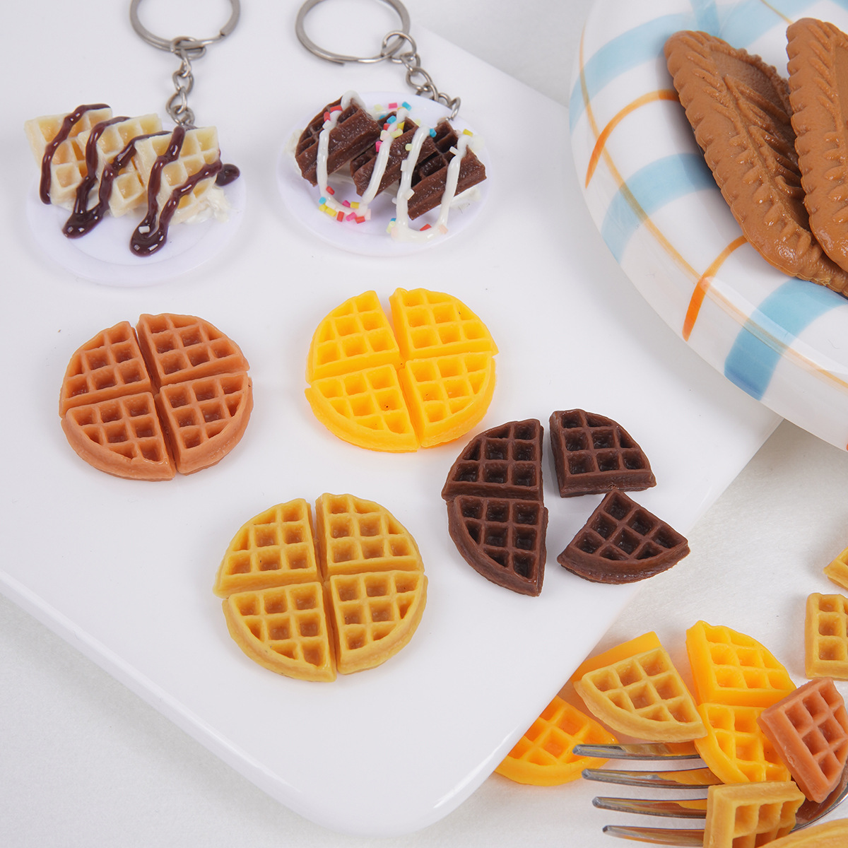 仿真玩具迷你1/4华夫格三角饼干道具微缩DIY甜品蛋糕配件食玩挂件