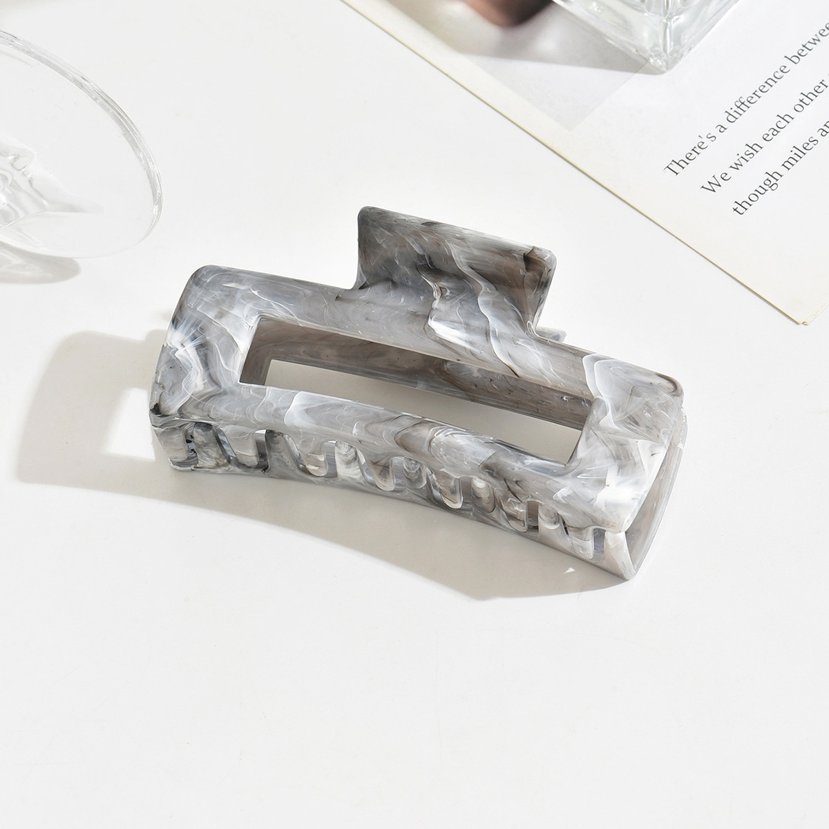 Cuadrado de tiburón de tamaño grande clips de mármol detrás de la cabeza clip de pelo temperamento colorido para el cabello de las mujeres agarrar 10.5cm de largo adornamiento para el cabello