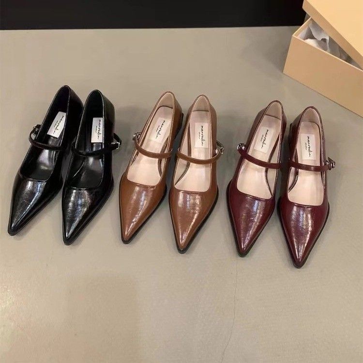 热卖尖头气质红色玛丽珍单鞋女鞋子新款春秋冬季中高跟超纤皮