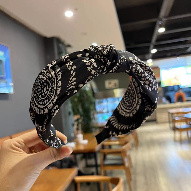 O1CN010gCMHl23khcXOYyg8_!!2608