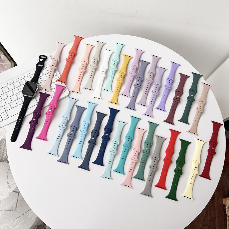 Suitable for Apple Watch Monochrome Buckle Silicone Strap Apple watch8/SE/7/6/5/4/3/21