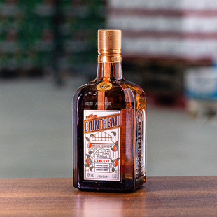 ���Cointreau/���ȸ��ٳ�ζ���ھ����ɾ�700ml�{�ƻ��� ���b��l