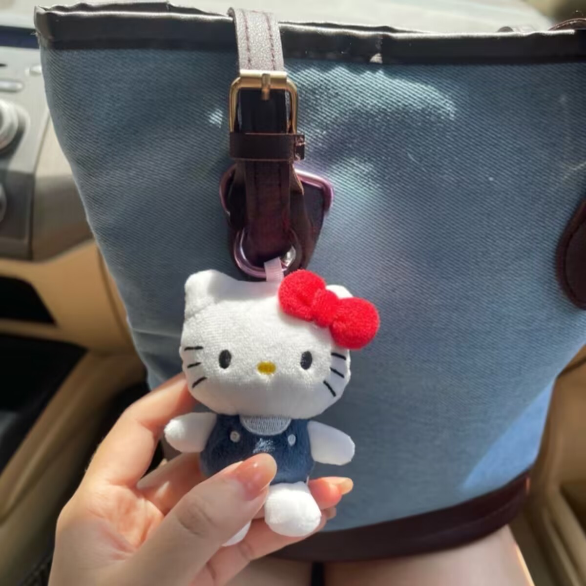 블랙 핑크 같은 스타일 러브 버클 KT 고양이 열쇠 고리 펜던트 헬로 키티 펜던트 인형 펜던트