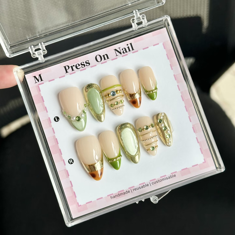 【Made in Shenzhen】Gilt Translucent Green Handmade Wearable Nails, Whitening Nail Art Stickers, Nail Patches