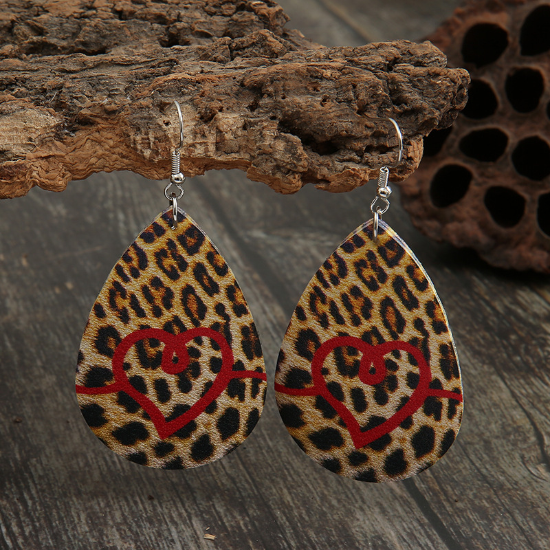 New Water Drop Shaped Double-sided Leopard Print Leather Earrings Wholesale display picture 1