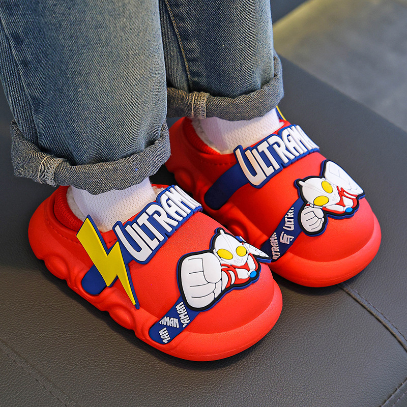 Zapatillas de algodón de invierno para niños, niños, calentamiento impermeable, ropa exterior antideslizante, bolsas de bebés, zapatos de talón de algodón para niños pequeños y medianos