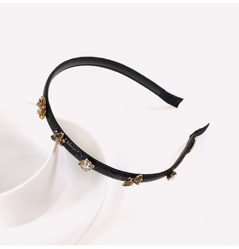 Korean Style Leather Bee Flower Thin Headband Wholesale Jewelry Nihaojewelry display picture 5