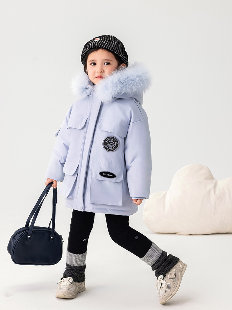 [en stock] chaqueta de invierno de niñas 2025, nuevo estilo de invierno para niños, ropa de algodón caliente y gruesa, hielo frío