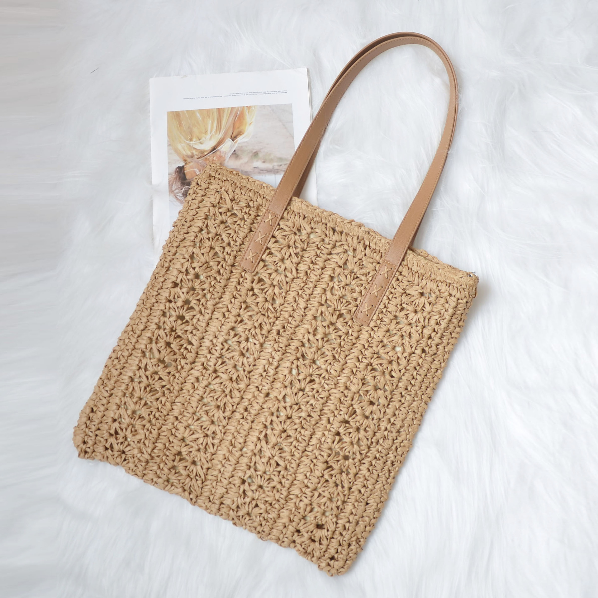 Capacious shoulder bag