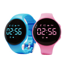 X 48738 Kids Waterproof Digital Watch ѧ����ˮ�����ֱ�