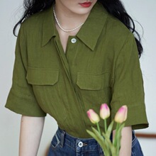 橄榄绿双口袋短袖衬衫女夏季新款韩版简约通勤百搭显瘦上衣潮