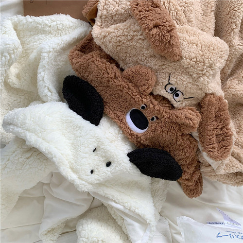 Original design autumn and winter thickened warm blanket cute cartoon bear shawl with hat nap blanket cloak