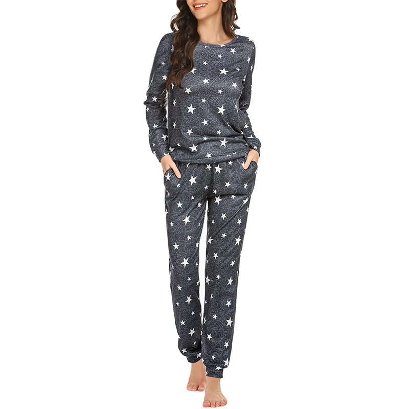 Spot traje de servicio a domicilio europeo y americano pijamas suministro de mujer traje de moda autoconstruido deportes de otoño e invierno nueva moda