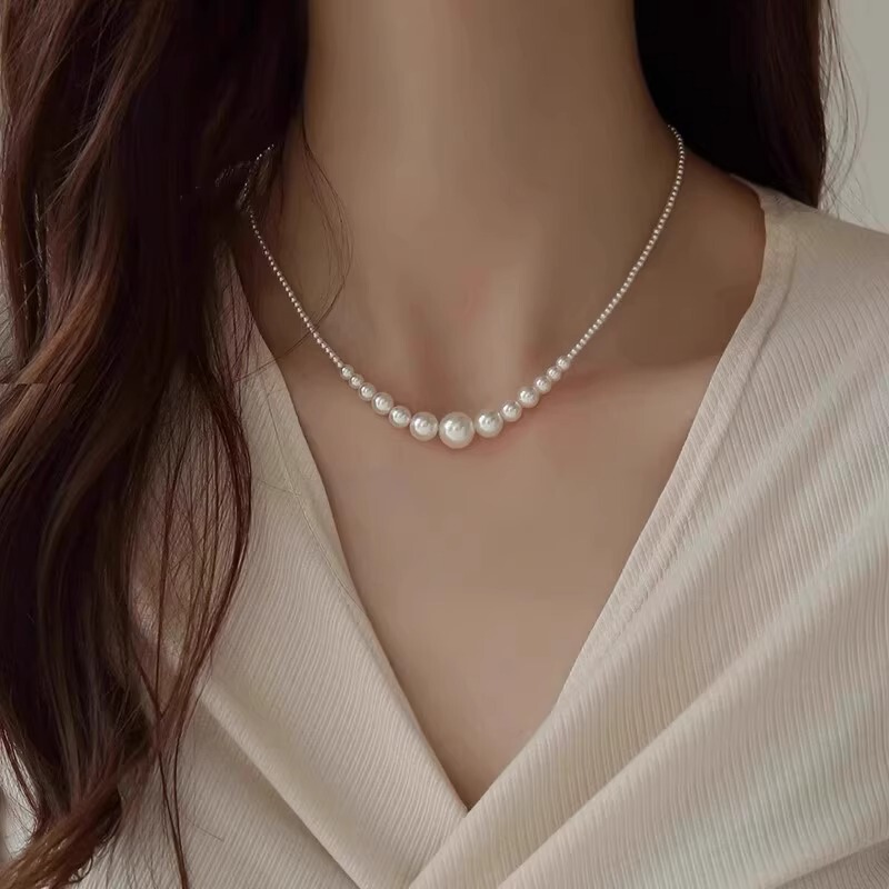 France [Designer] light luxury high-end feeling pearl necklace necklace sweater chain