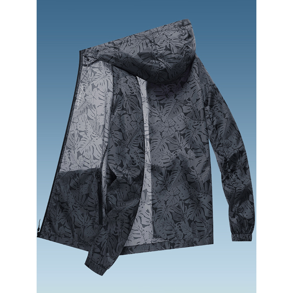 Lightweight, breathable, sun-protective summer clothing for men, trendy printed hooded jacket, men's jacket, ice silk quick-drying sun protection clothes.