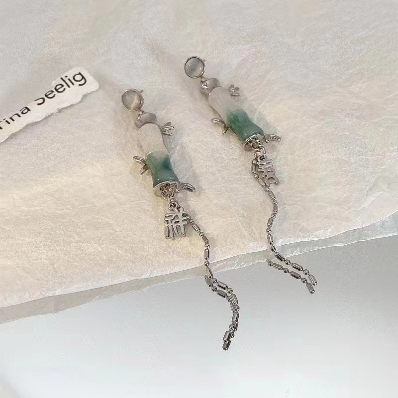 Fashionable design bamboo earrings