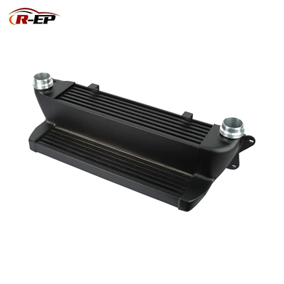 Suitable for Bmw E60 car radiator