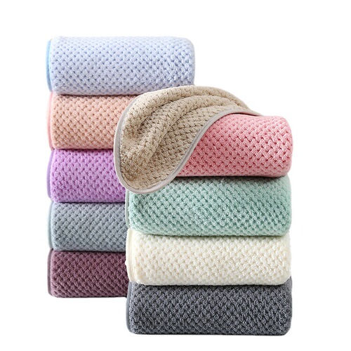 Bulk Colorful Pineapple Pattern Coral Fleece Towels, Thick and Soft, Absorbent, Non-Fall Hair, Shower Towels for Adults