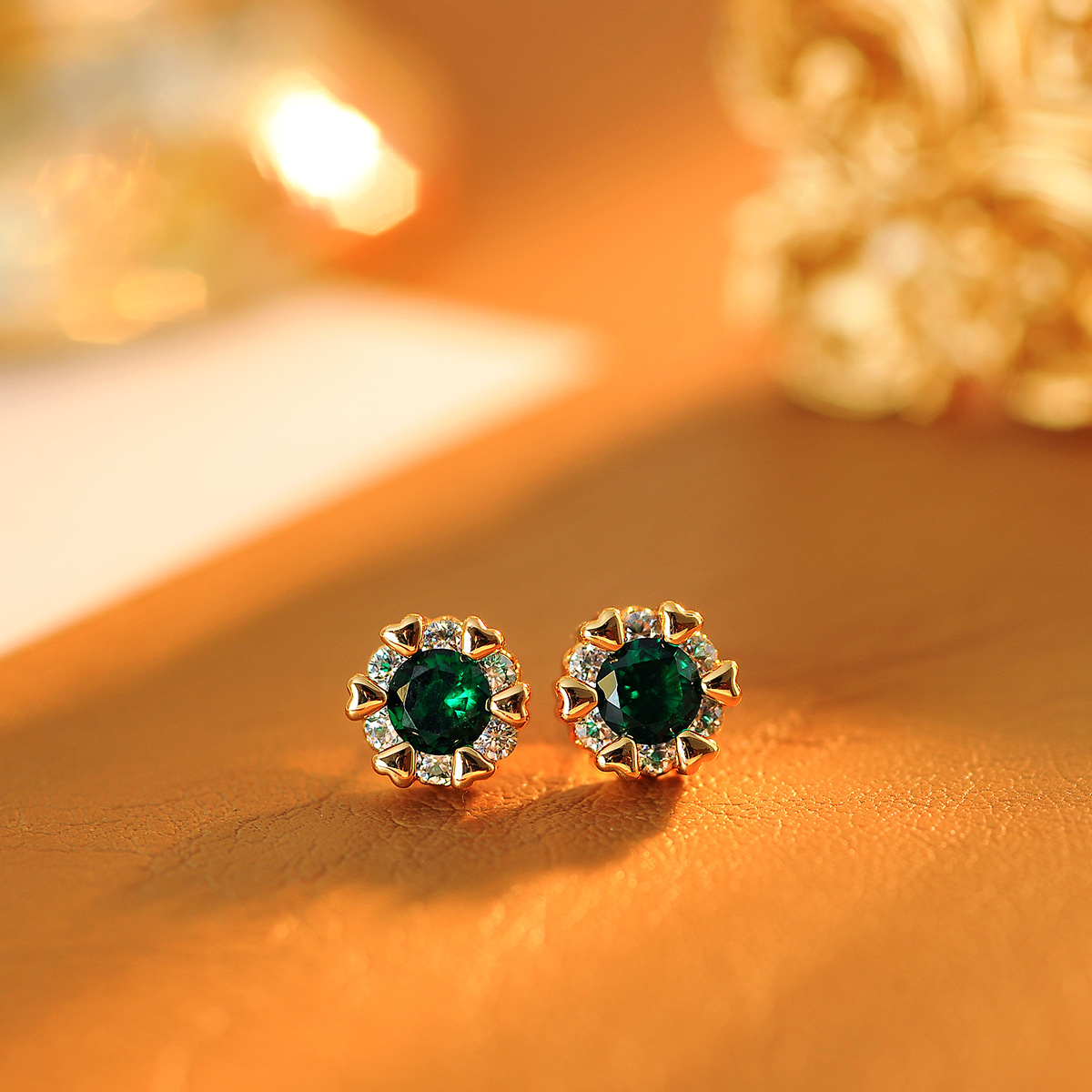 Pendientes de botón con perla y circonita para mujer elegantes_voghion.com