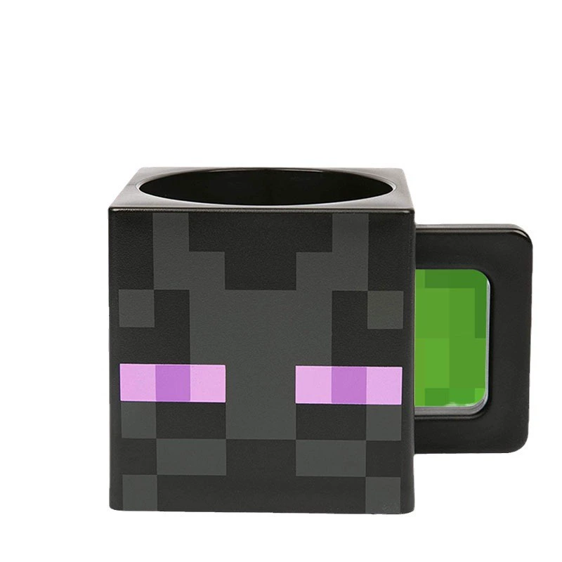 Квадратная кружка для игр — Pixel-стиль персонажа, чашка 230 мл, размеры 10.8×8.2×9.8 см
