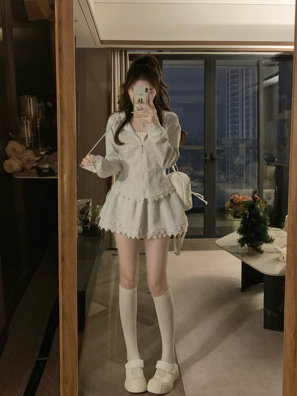 大码女装新款韩系拼接蕾丝收腰连帽卫衣外套+半身裙两件套|undefined
