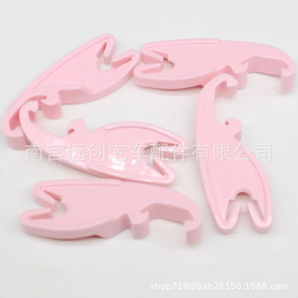 69c35b7eeeb586fa430b25cee52ba2