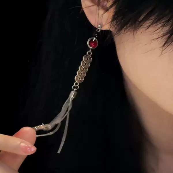 New Chinese-style five-emperor coin copper bead long tassel earrings, ear studs, ear clips, vintage exquisite and versatile
