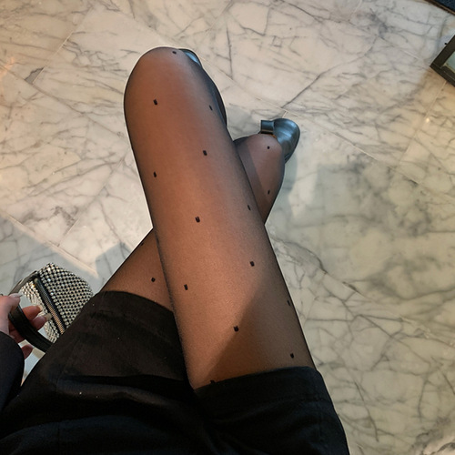 Hot girl black silk stockings polka dot pantyhose JK stewardess thin anti-snatch sexy stockings spring and autumn style