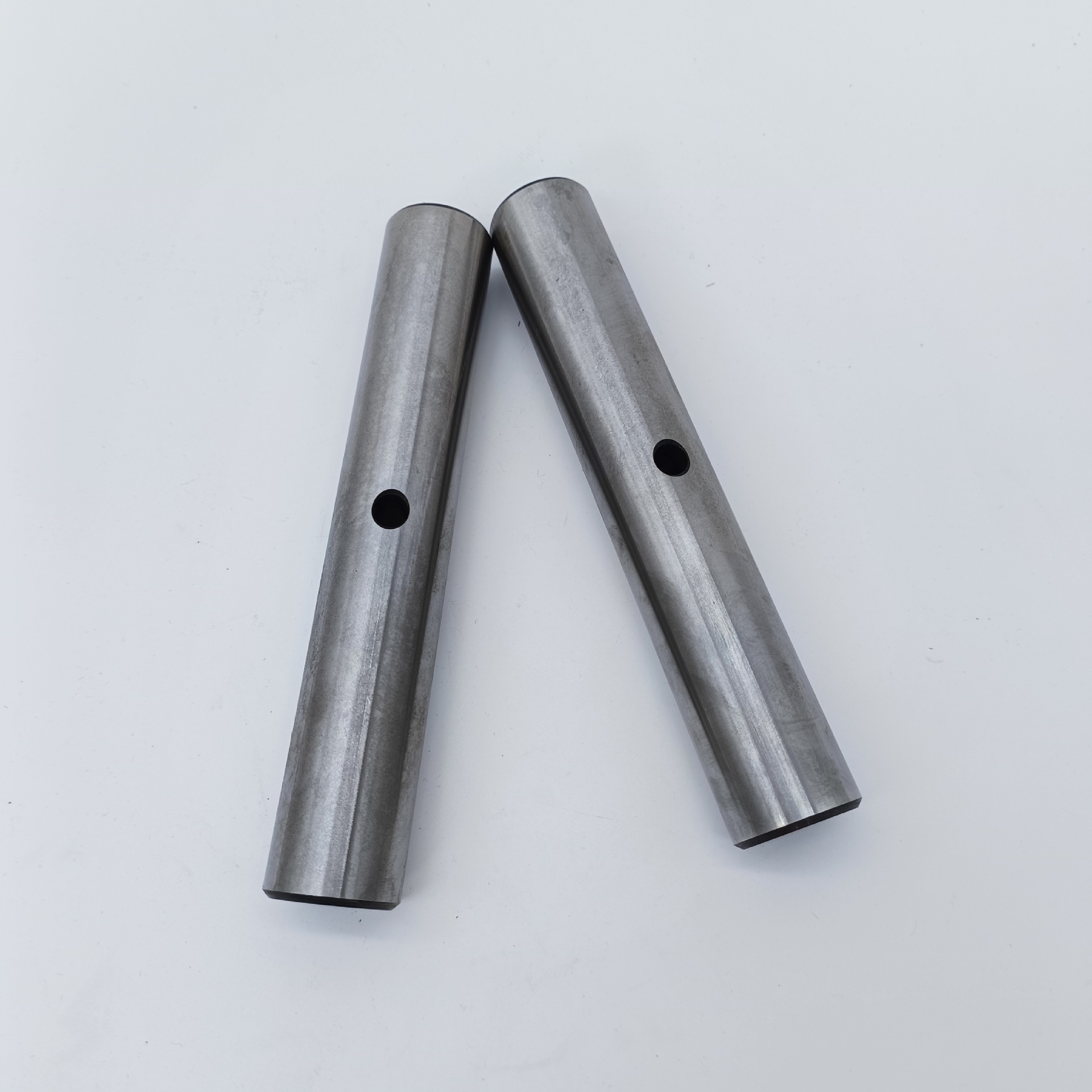 斗山大宇叉车3.5-5吨D35S/D45S后桥转向节羊角轴主销立轴大王销