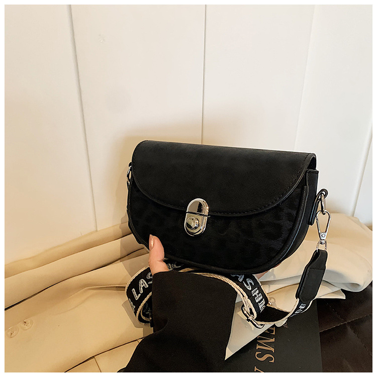 Niche Premium Feeling Crossbody Leopard Satteltasche Damen Neue Retro Mode Schultertasche_voghion.com