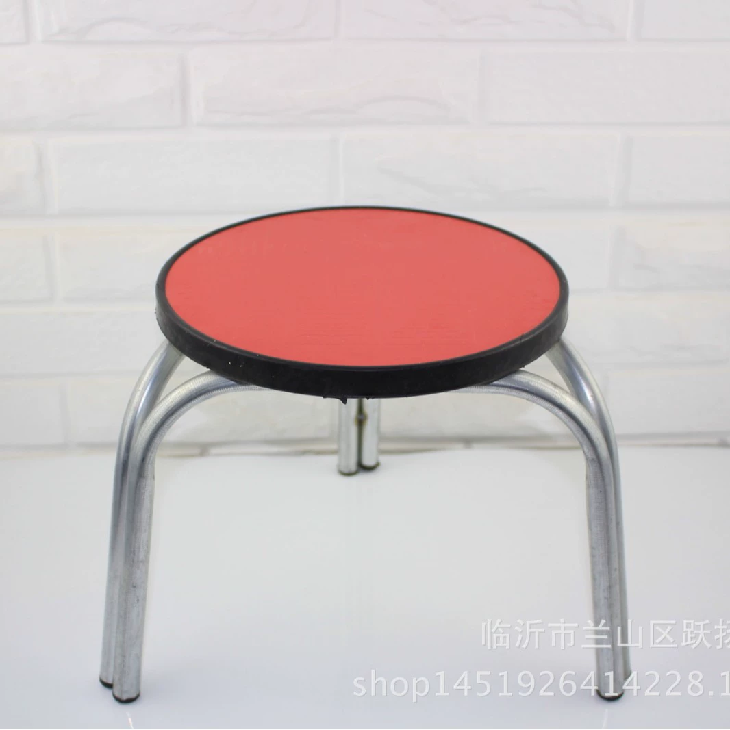 Оптовые поставки деревянным лицом круглый стул красный стул три ноги стул пять юаней шесть юаней стойло поставки новых продуктов