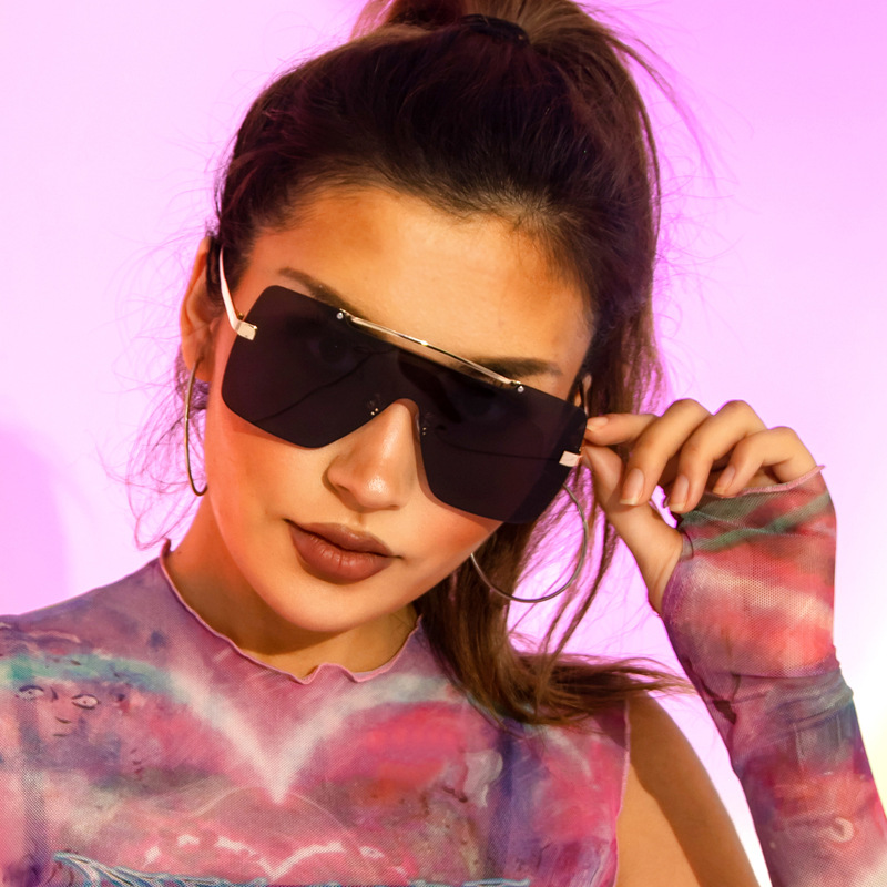 Outdoor Occasion Metal Material Exaggerated Geometric UV400 Protection Women's Sunglasses